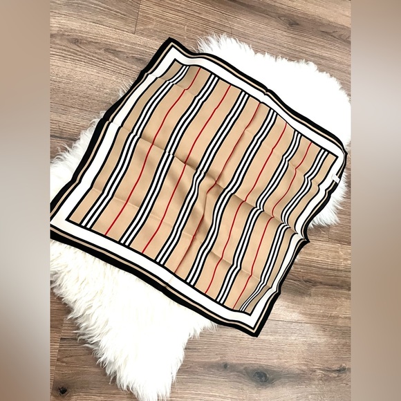 Silk 100% square scarf  striped - Picture 2 of 4